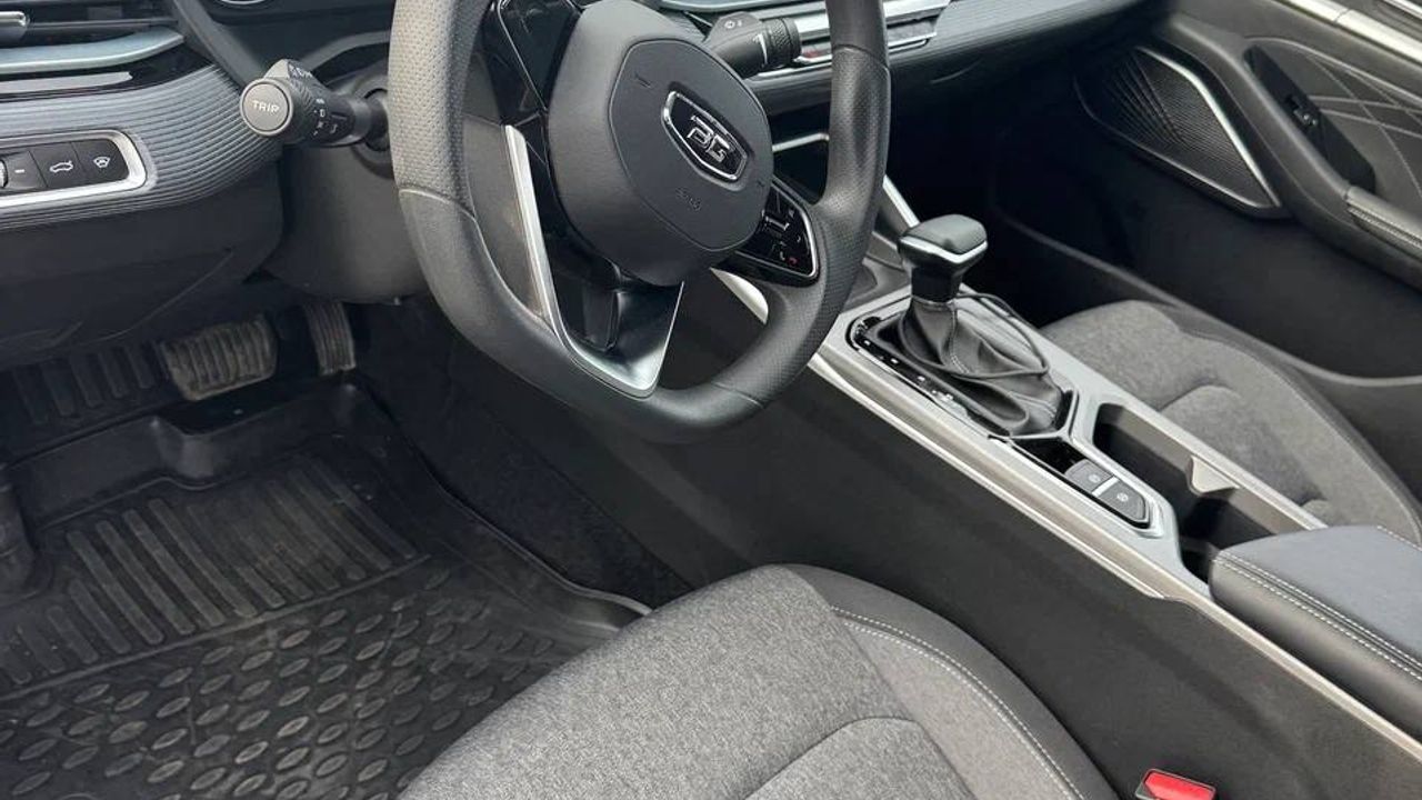 Фото Geely Emgrand - 4