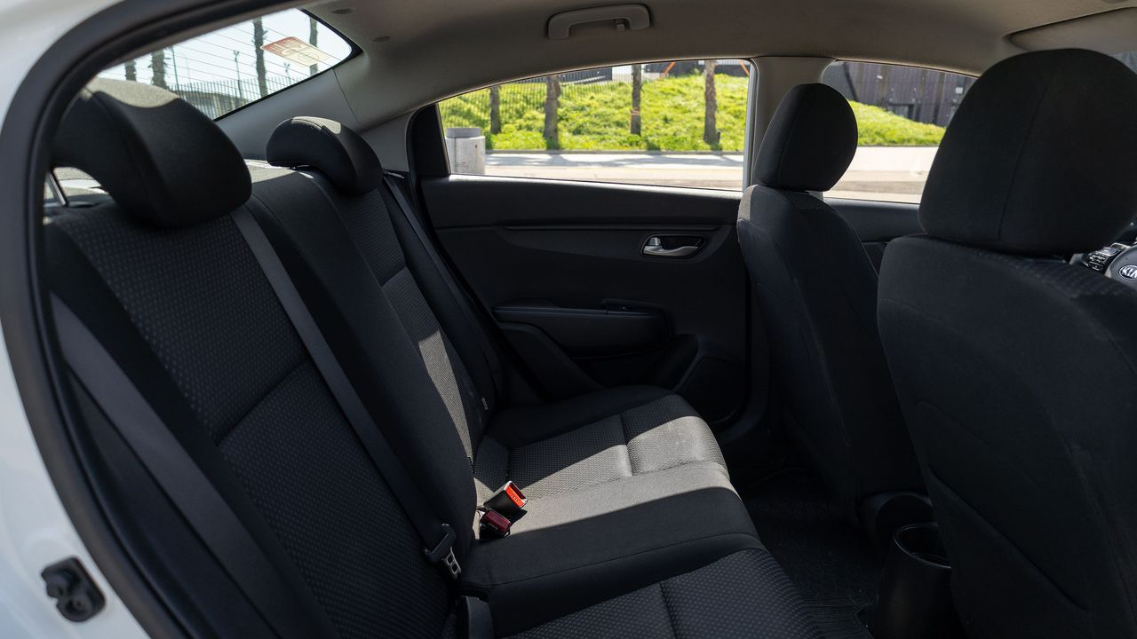 Фото Kia Rio - 4